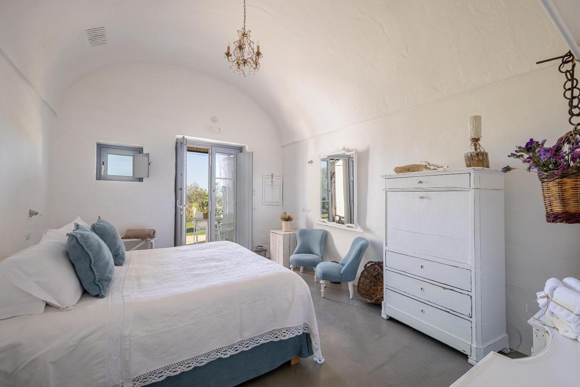 Masseria Le Torri Полиняно а Маре Екстериор снимка