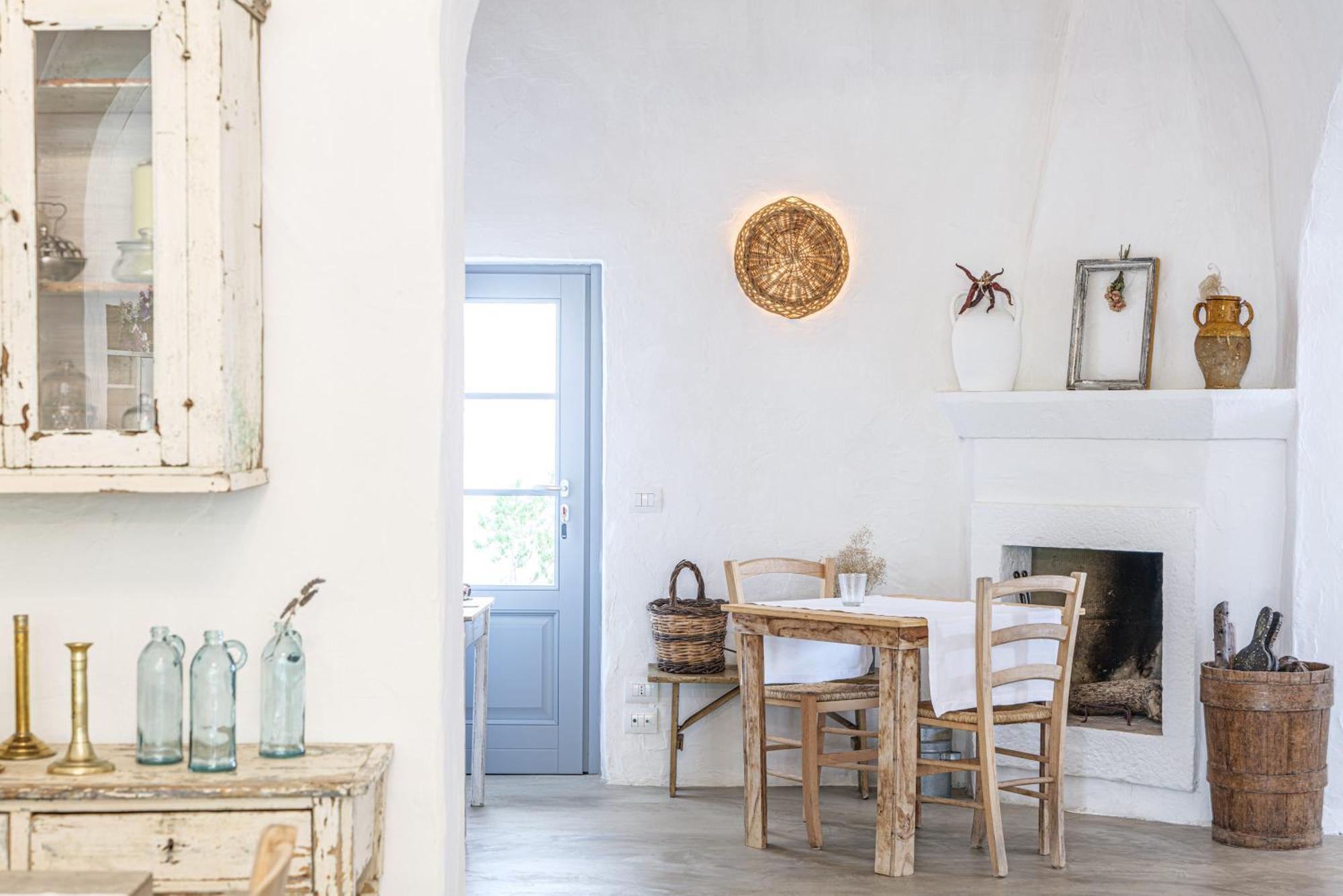 Masseria Le Torri Полиняно а Маре Екстериор снимка