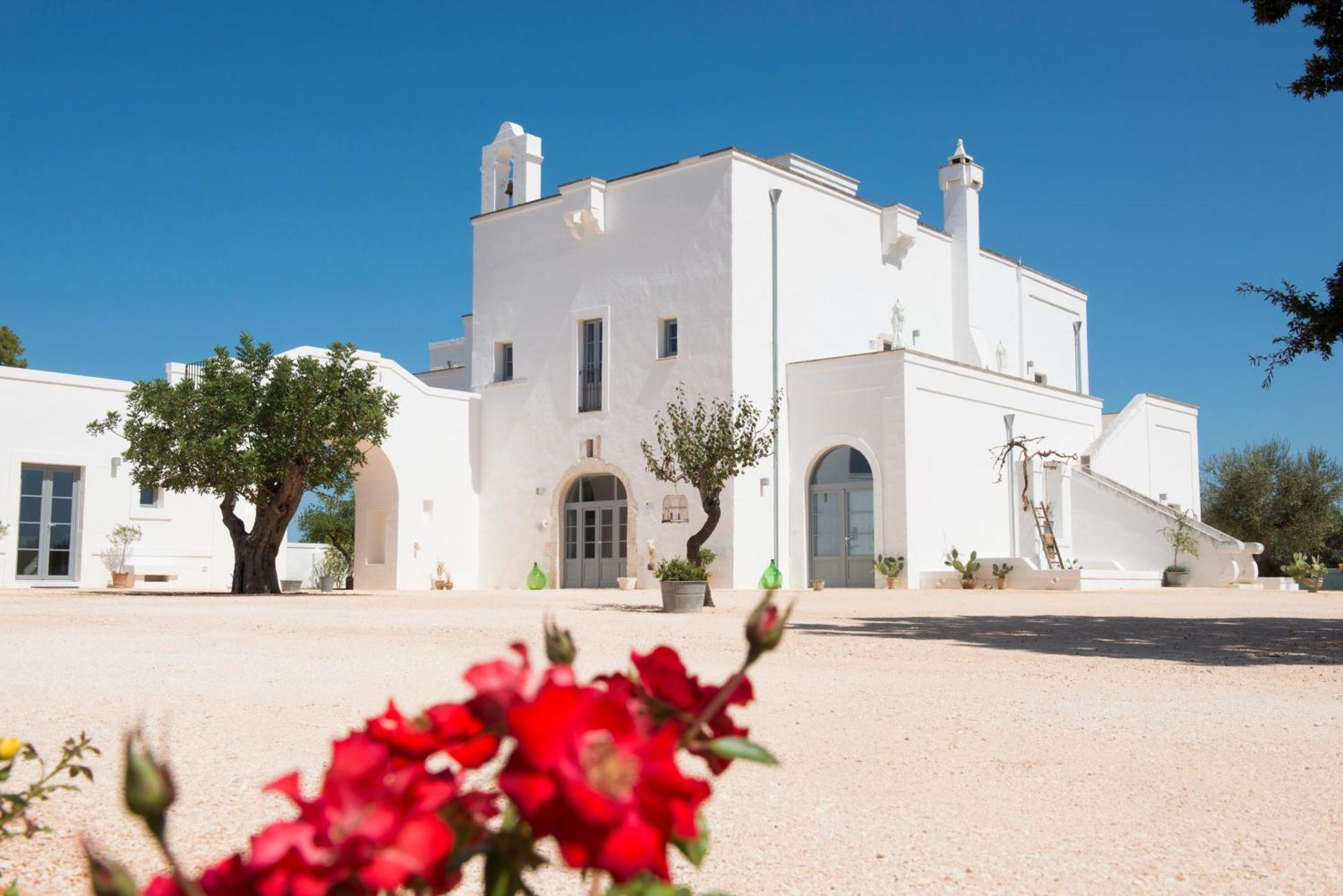 Masseria Le Torri Полиняно а Маре Екстериор снимка