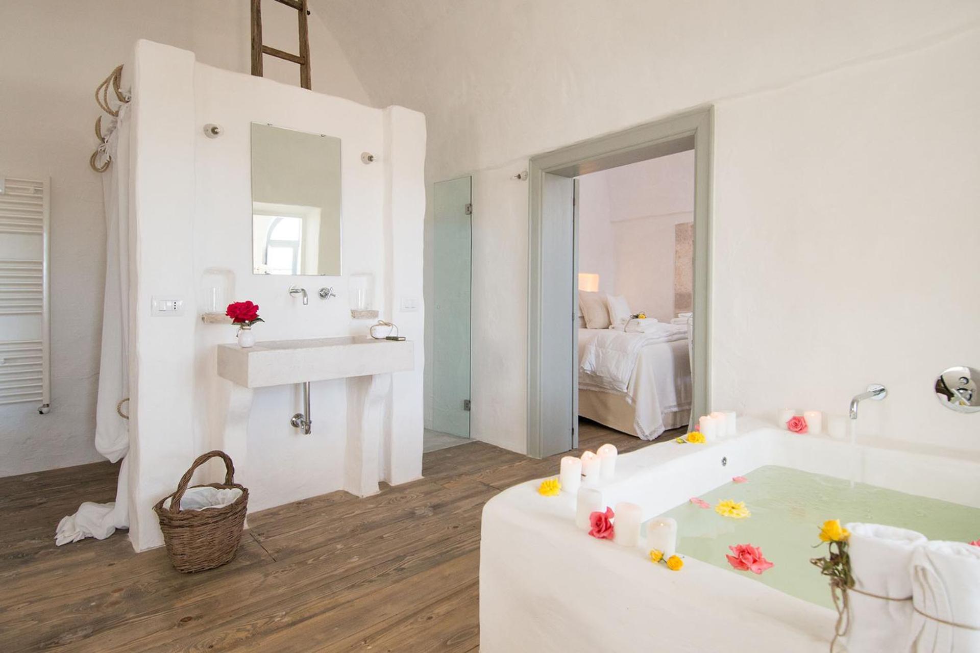 Masseria Le Torri Полиняно а Маре Екстериор снимка