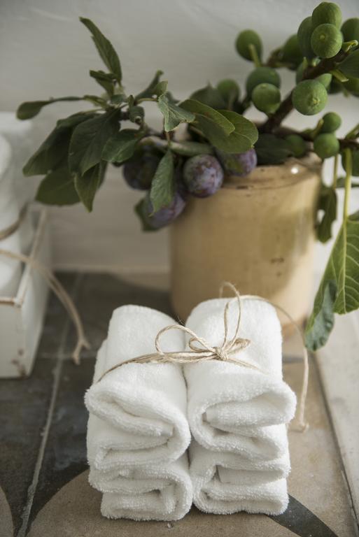 Masseria Le Torri Полиняно а Маре Екстериор снимка