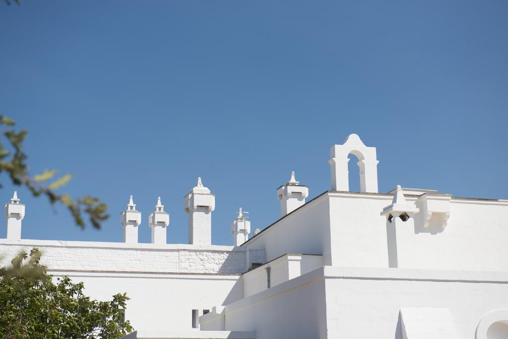 Masseria Le Torri Полиняно а Маре Екстериор снимка